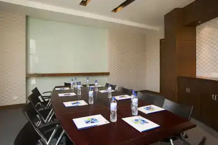 Holiday Inn Express Jinqiao Central, An Ihg - 15