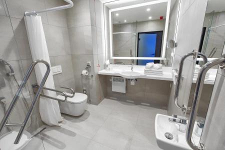 Courtyard by Marriott Katowice City Center - 9