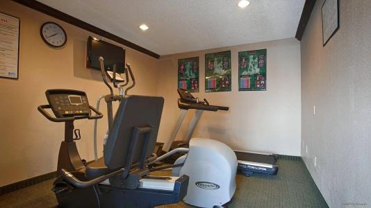 Quality Inn & Suites Dallas-Cityplace - 19