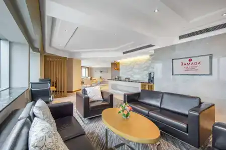 Ramada Plaza Pudong Shanghai - 8