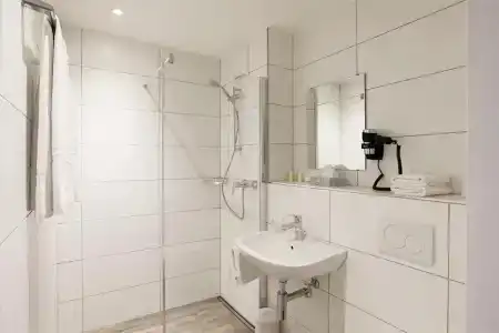 Work Life Residence - 26