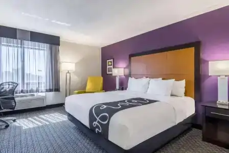 La Quinta by Wyndham University Area Chapel Hill - 38