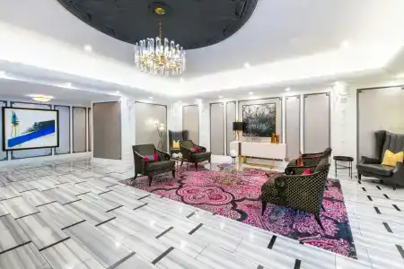 The Churchill Near Embassy Row - 17