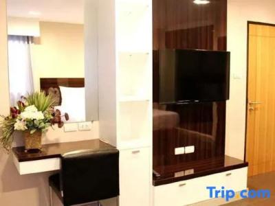 14 Residence - 78