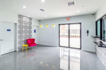 Americas Best Value Inn & Suites Kingwood Iah Airport - 10