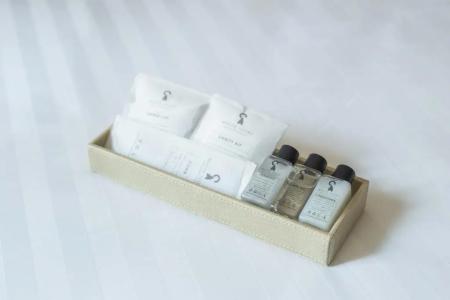 White Ivory Bed And Breakfast - 81