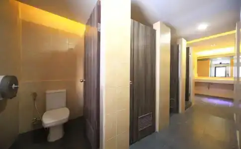 Tuk Tuk Hostel - 3