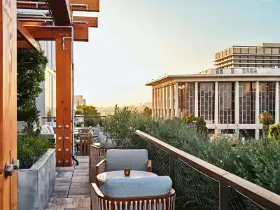 Conrad Los Angeles - 26