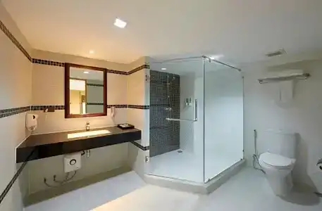 Adelphi Pattaya - Sha Extra Plus - 36