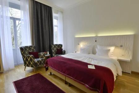 Best Western Premier Victoria - 25