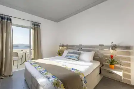 Caldera's Dolphin Suites - 1