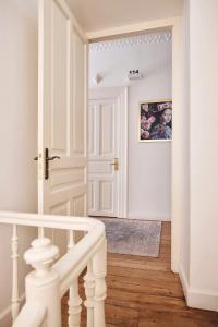 Bohemian Suites Athens - 120