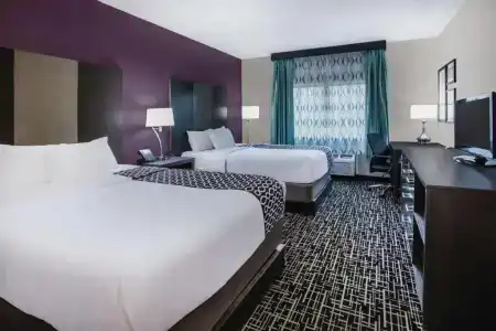 La Quinta Inn by Wyndham Indianapolis North at Pyramids - 39