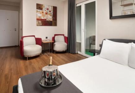 Nish Suites Atasehir - 170