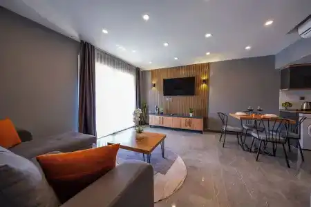 Mrt Suites Lara - 41