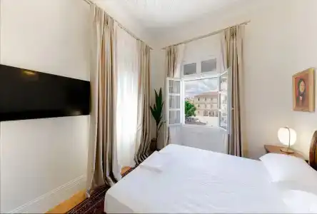 Castellano & Suites - 143