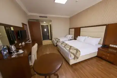 Era Palace - 3