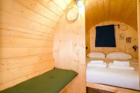 Outside Inn - 25
