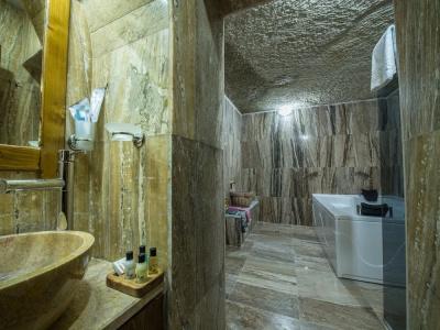 Lucky Cave Cappadocia - 235
