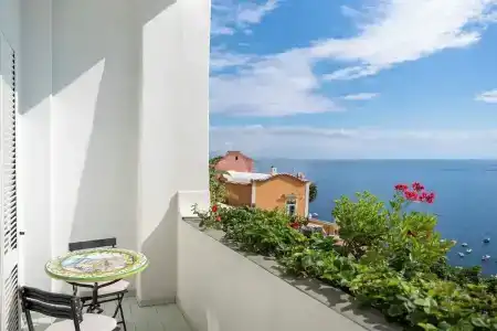 Eden Roc Suites - 67