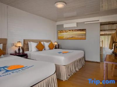 Sandy Beach Bungalows - 50