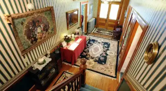 Wildflowers Inn - 9