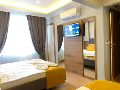 Sultanahmet Nu - 15