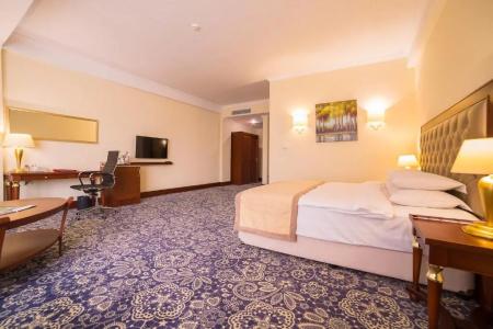 Ramada by Wyndham Almaty - 26