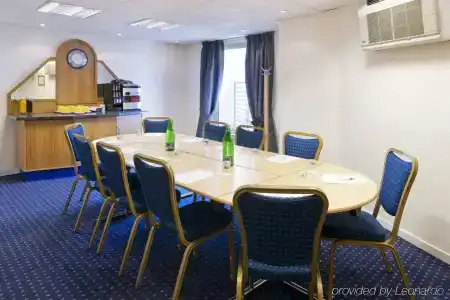 Holiday Inn Express - Glasgow - City Ctr Theatreland, An Ihg - 11