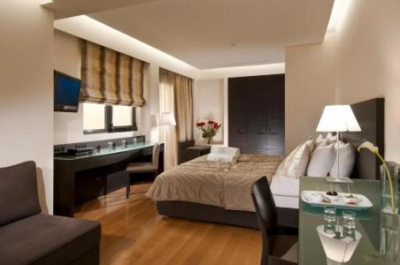 o&b Athens Boutique - 49