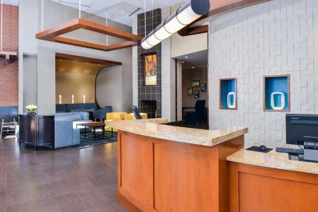 Hyatt Place - 4