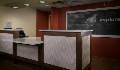 Hampton Inn & Suites Phoenix/Scottsdale - 36
