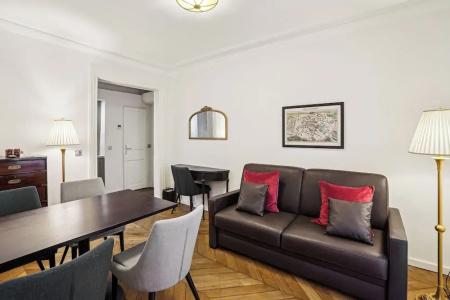 Hôtel de Sèvres - 62