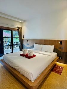 Tonsai Bay - 49