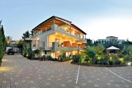 Stamatakis Boutique Studios - 103