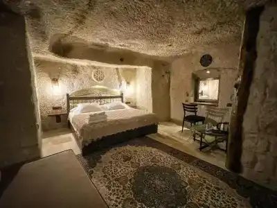 Takunya Cave - 38