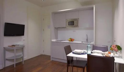 Duquesa Suites Barcelona - 40