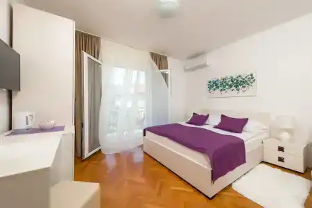 b&b Aurora - 26