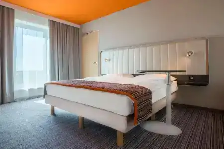 Park Inn by Radisson Frankfurt Airport - 29