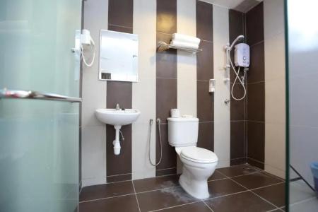 1 Taman Connaught - 8