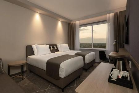 Holiday Inn - Eindhoven Airport - 5