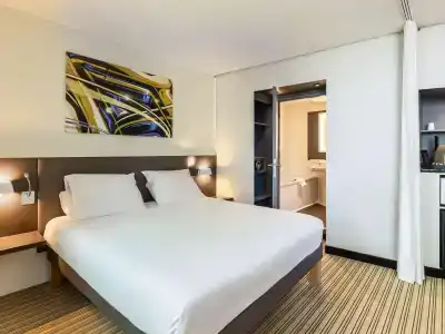 Novotel Suites Lille Europe - 22