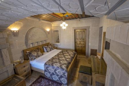 Underground Cave Suites - 41
