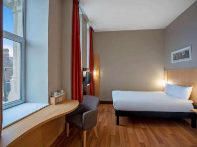 ibis Belfast Queens Quarter - 22