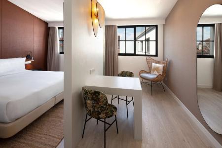 Atocha Madrid, Tapestry Collection by Hilton - 2