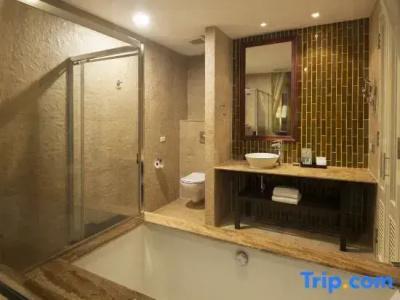 The Davis Bangkok - 108