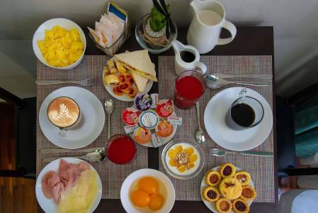 Merulana Inn Guest House - 11