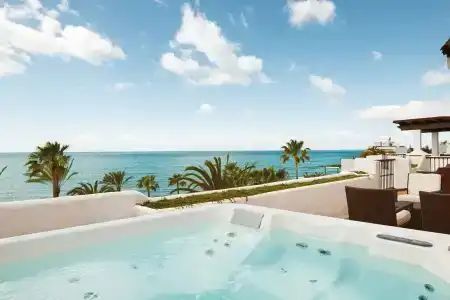 Puente Romano Beach Resort - 24