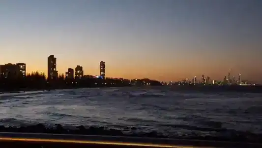 Outrigger Burleigh - 75
