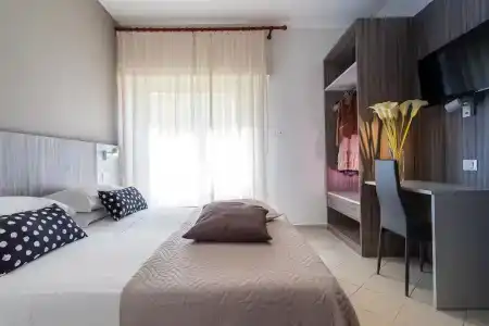 Mocambo - 6